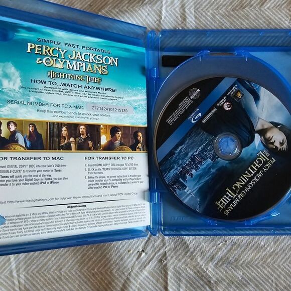 DVDS blue ray Percy Jackson & The Olympians & Snow white pre-owned - Picture 6 of 8